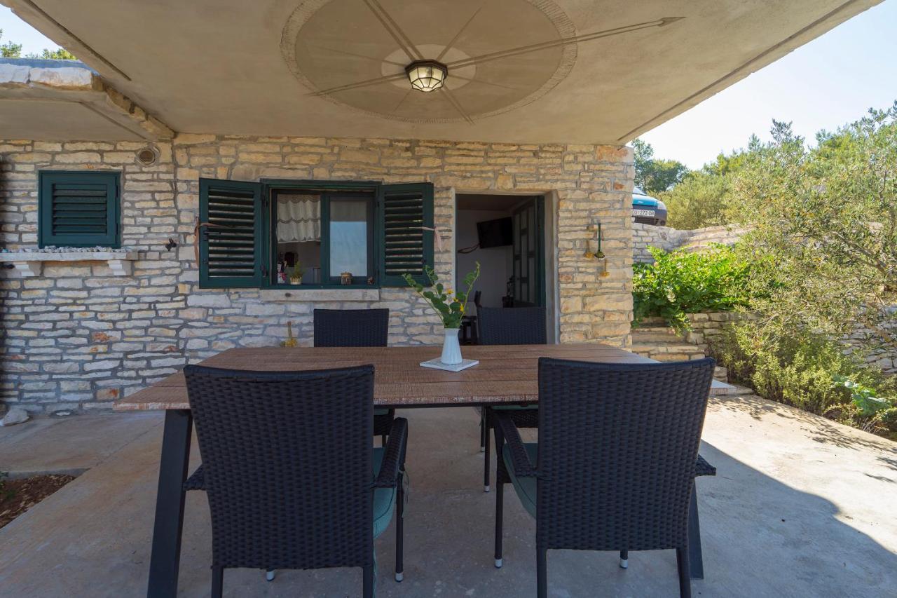 Willa House On Punta Vela Luka Zewnętrze zdjęcie